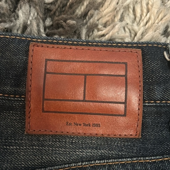 Blue Tommy Hilfiger Straight Mercer Jeans - Picture 5 of 9